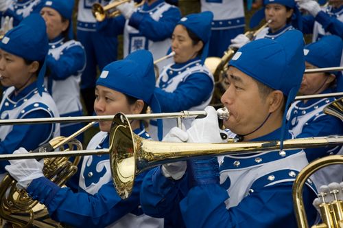 На праздничном мероприятии также выступил «Небесный оркестр». Фото: Ван Женцзюнь/Великая Эпоха