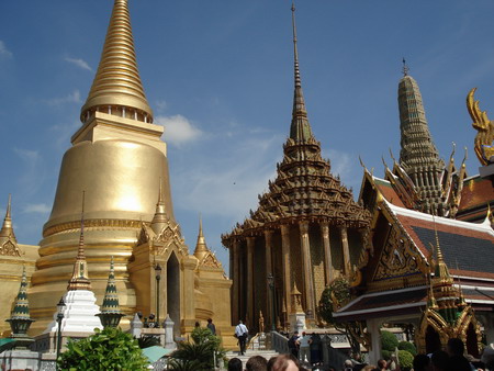 Королевский дворец. Представляет собой комплекс зданий типа русского Кремля. Фото: Александр Карпов