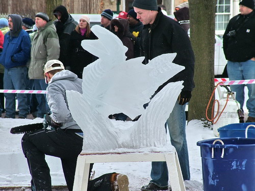 В США проходит 26 Международный конкурс по вырезке ледяных скульптур. Фото: Великая Эпоха