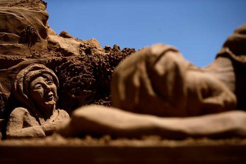 В австралийском городе Мельбурн проходит выставка песочных скульптур. Фото: Kristian Dowling/Getty Images