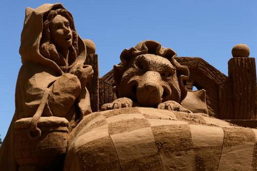 В австралийском городе Мельбурн проходит выставка песочных скульптур. Фото: Kristian Dowling/Getty Images