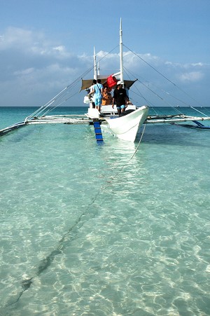 Банка, лодка, похожая на паука, - идеальное средство транспорта для подводного плавания с трубкой или аквалангом. Фото: Мингуо/Великая Эпоха (The Epoch Times) 