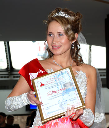 Олеся Салихова -  «Серебряная невеста России - 2007». Фото: Юлия Цигун/Великая Эпоха 