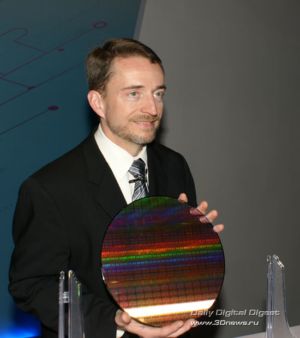 Intel Core i7: 6-ядерный Xeon установил мировой рекорд. Фото с сайта 3dnews.ru Intel Core i7: 6-ядерный Xeon установил мировой рекорд. Фото с сайта 3dnews.ru