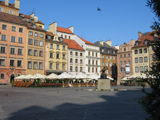 Варшава. Площадь в  Старе Място. Фото: Ирина Рудская/Великая Эпоха (The Epoch Times) 