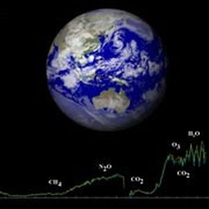 Изображение Земли – компьютерная симуляция. Иллюстрация JPL-NASA и ESA/VIRTIS/INAF-IASF/Obs. de Paris-LESIA