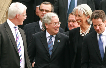 Страны БРИК требуют голосов в МВФ Страны БРИК требуют голосов в МВФ