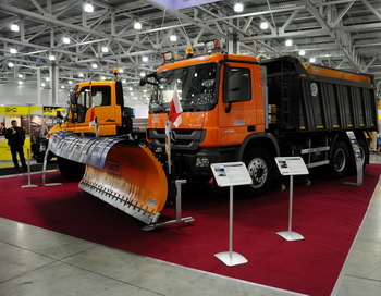 Mercedes-Benz Unimog на выставке-форуме «Дорога 2011»