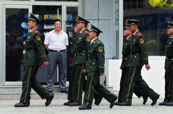 КНР ввела военное положение во Внутренней Монголии