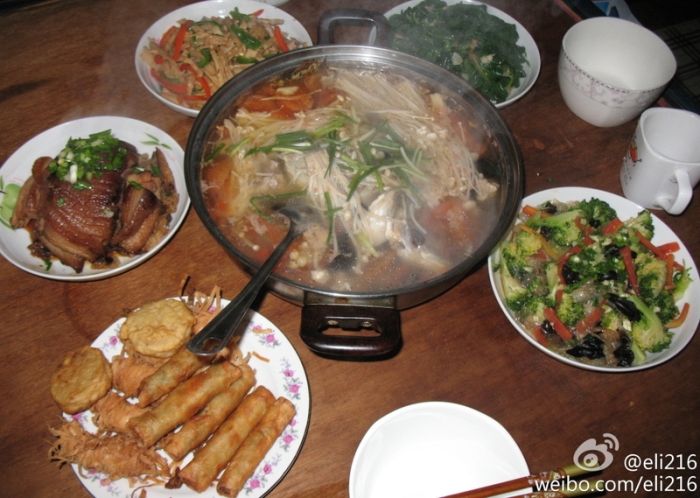 Разнообразие блюд в канун китайского Нового года. Фото с epochtimes.com