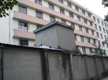 &laquo;Класс промывания мозгов&raquo; в городе Чэнду провинции Сычуань. Фото: minghui.org