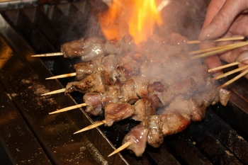 В китайских шашлыках из баранины практически нет бараньего мяса. Фото: The Epoch Times