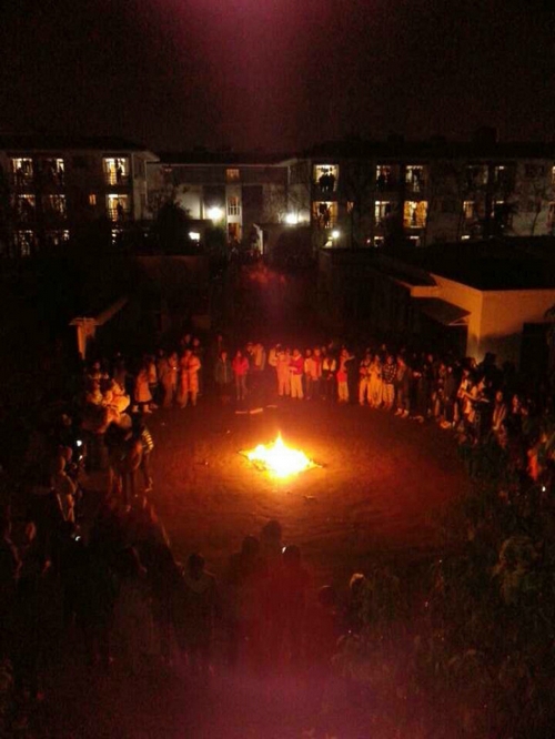 Бунт студентов в Китае. Провинция Юньнань. Декабрь 2013 года. Фото с epochtimes.com