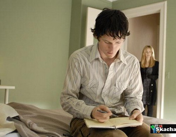 Джонатан Такер в фильме &laquo;Вероника решает умереть&raquo;. Фото с сайта skachatfilm.su