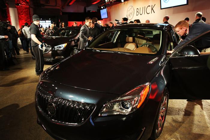 Buick представил LaCross 2014. Фото: Spencer Platt/Getty Images