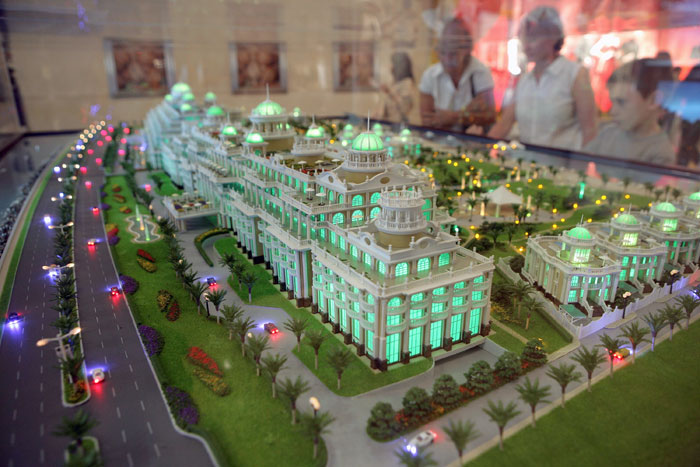 Макет Молла Эмиратов, крупного торгово-развлекательного центра в районе Аль Барша (Дубай, ОАЭ). Фото: Chris Jackson/Getty Images