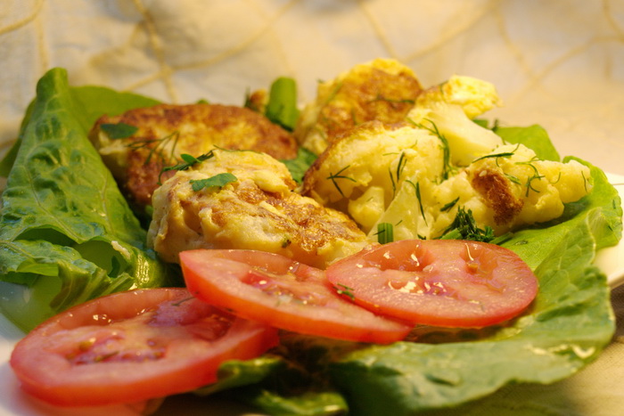 Цветная капуста в кляре. Закуски к новогоднему столу. Фото: Хава Тор/Великая Эпоха (The Epoch Times)