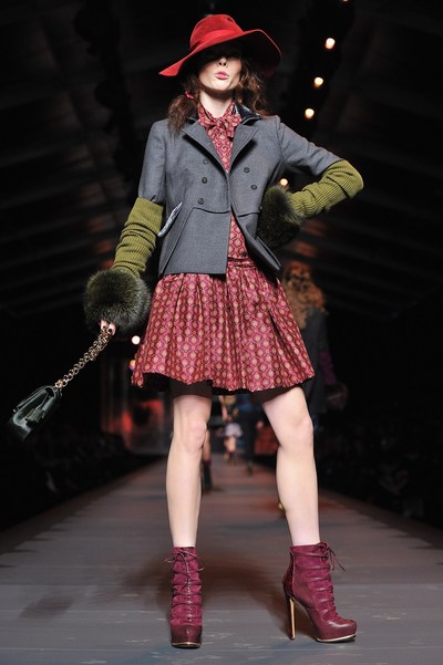 Осень-зима 2011-2012: коллекция Christian Dior, 4 марта 2011, Париж, Франция