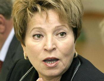 Валентина Матвиенко, Алла Пугачева и Наталья Тимакова возглавляют рейтинг 100 самых влиятельных женщин РФ. Фото: STRINGER/AFP/Getty Images Валентина Матвиенко, Алла Пугачева и Наталья Тимакова возглавляют рейтинг 100 самых влиятельных женщин РФ. Фото: STRINGER/AFP/Getty Images