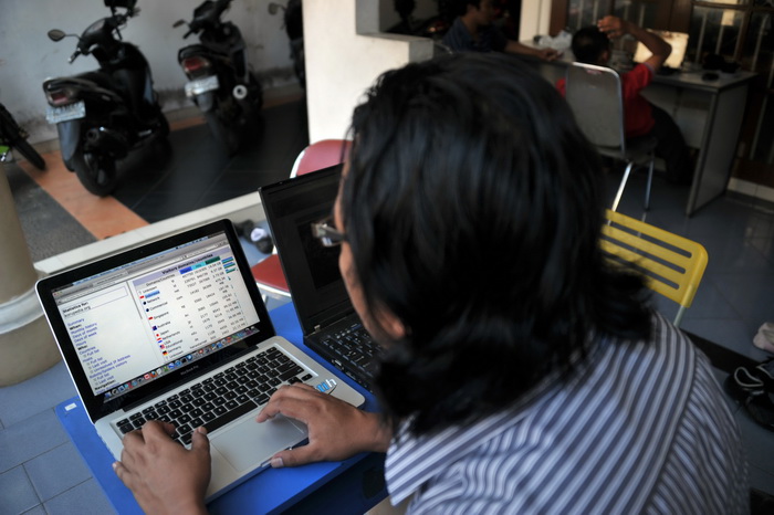 Хакеры. Фото: BAY ISMOYO/AFP/GettyImages