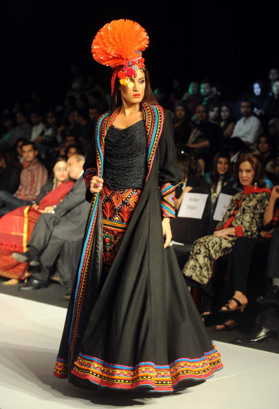 Неделя моды в Пакистане Весна/Лето 2011 Неделя моды в Пакистане Весна/Лето 2011