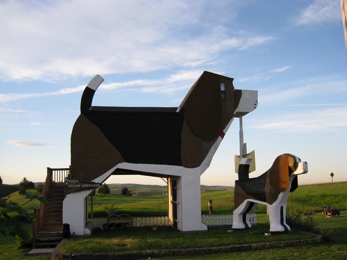 Dog Bark Park Inn. Фото с сайта  forum.inosmi.ru 