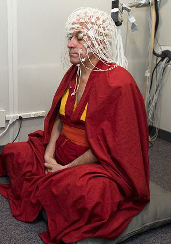 Медитация способна полностью изменить ваш мозг и, следовательно, изменить то, кем ты являешься. Фото: AFP/Getty Images