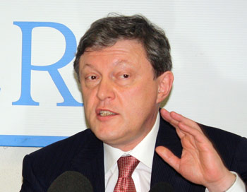 Григорий Явлинский - российский политик и экономист, основатель и член политкомитета партии 