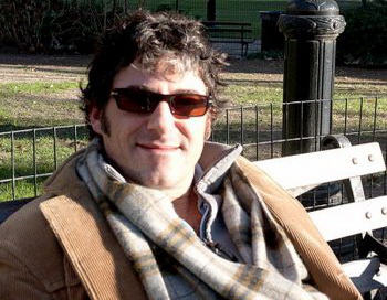 Тони Тринканелло, 38 лет, управляющий рестораном. США, Венеция, Калифорния Тони Тринканелло, 38 лет, управляющий рестораном. США, Венеция, Калифорния