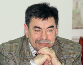 Эмиль Абрамович Паин - доктор политических наук, профессор ГУ–ВШЭ, генеральный директор Центра этнополитических и региональных исследований, руководитель Центра по изучению ксенофобии и предотвращению экстремизма Института социологии РАН, бывший советник президента РФ. Фото: Ульяна Ким/Великая Эпоха (The Epoch Times)