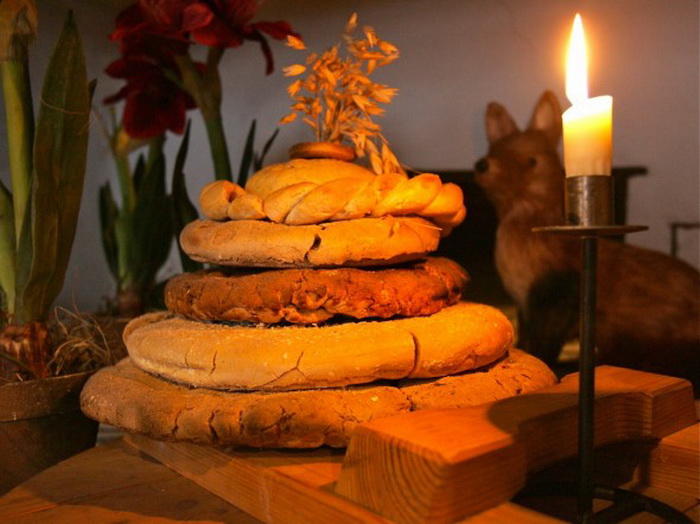 Финский хлеб: средневековая рождественская традиция. Горка из нечётного количества караваев. Фото: Aira Vehaskari/AFP/Getty Images