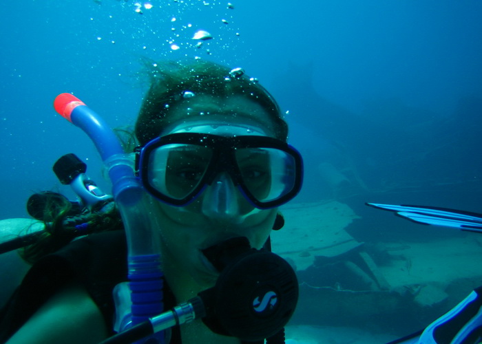 Центром дайвинга может стать найденная под водой церковь. Фото: morguefile.com