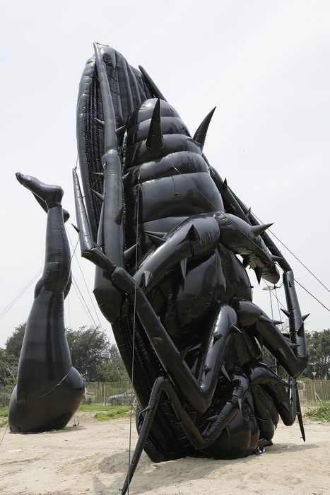 Выставка надувного искусства «Инфляция» открылась для публики 25 апреля в районе Западный Коулун в Гонконге. Фото: Jessica Hromas/Getty Images Выставка надувного искусства «Инфляция» открылась для публики 25 апреля в районе Западный Коулун в Гонконге. Фото: Jessica Hromas/Getty Images