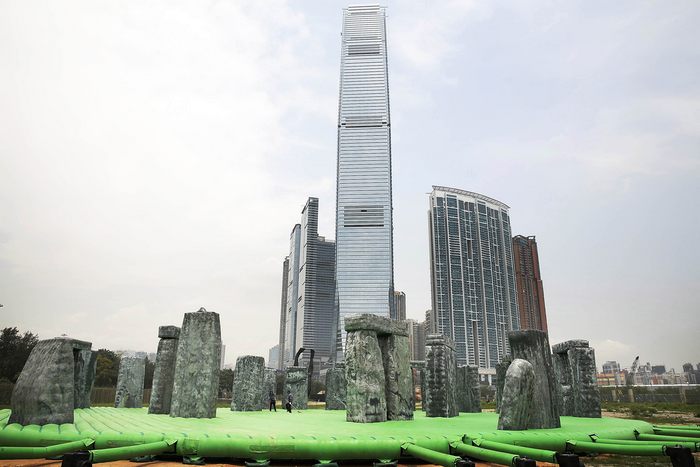 Выставка надувного искусства «Инфляция» открылась для публики 25 апреля в районе Западный Коулун в Гонконге. Фото: Jessica Hromas/Getty Images Выставка надувного искусства «Инфляция» открылась для публики 25 апреля в районе Западный Коулун в Гонконге. Фото: Jessica Hromas/Getty Images