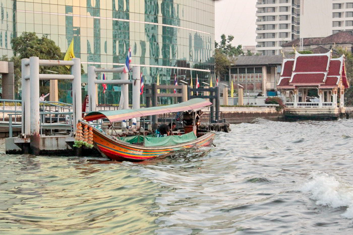 Прогулочная лодка для туристов. Фото: Николай Карпов/Великая Эпоха (The Epoch Times)