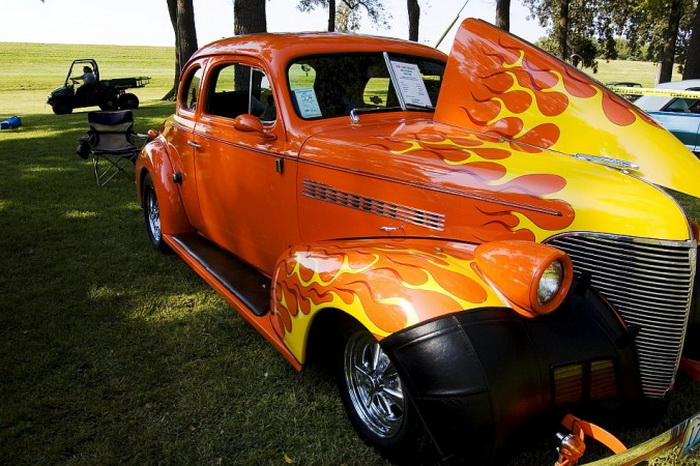 Chevrolet бизнес-купе 1939 года был показан в Оттаве, штат Канзас, на автошоу 19 сентября 2008 года. Фото: Cat Rooney/Великая Эпоха (The Epoch Times)