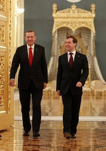 Дмитрий  Медведев провел в Кремле переговоры с премьер-министром Турции. Фото с сайта kremlin.ru