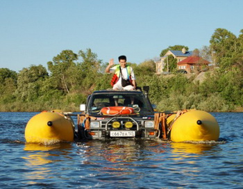 Внедорожник Hilux Surf. Фото с сайта shintop.ru