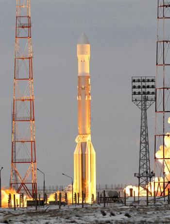 В 2010 году орбитальную группировку ГЛОНАСС планируют укомплектовать до конца. Фото: STR/AFP/Getty Images