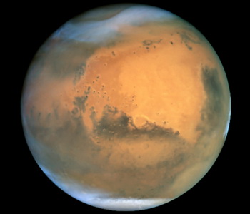 Следы древнего озера обнаружили на Марсе. Фото: NASA/Getty Images