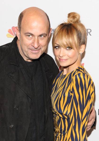 Звёзды моды в программе NBC Fashion Star. Николь Ричи (Nicole Richie) и Джон Ваватос (John Varvatos). Фоторепортаж Звёзды моды в программе NBC Fashion Star. Николь Ричи (Nicole Richie) и Джон Ваватос (John Varvatos). Фоторепортаж