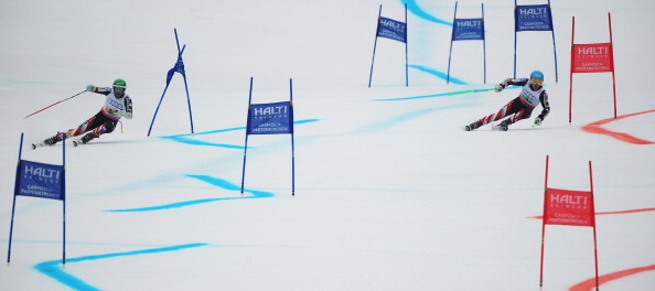 На чемпионате мира по горным лыжам (FIS) в командных соревнованиях Франция завоевала золотую медаль, Австрия -  серебряную медаль и  Швеция  -  бронзовую медаль. Фото: Christophe Pallot/Agence/Clive Mason/Lars Baron/Sandra Montanez/Bongarts/Getty Images