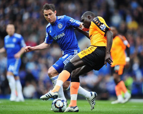 Лондонский «Челси» - «Уиган». Фото: Clive MASON, Darren WALSH, Chelsea FC, Shaun BOTTERILL, Adrian DENNIS/Getty Images