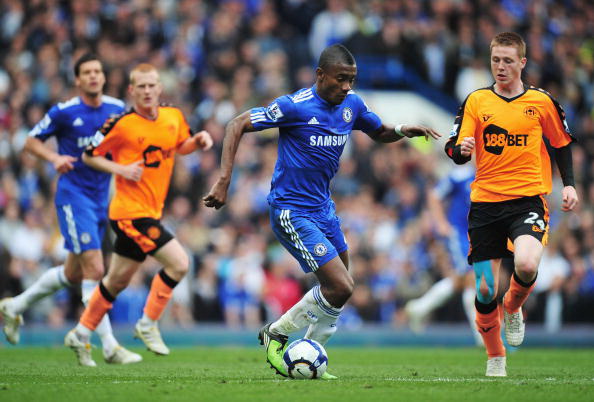Лондонский «Челси» - «Уиган». Фото: Clive MASON, Darren WALSH, Chelsea FC, Shaun BOTTERILL, Adrian DENNIS/Getty Images