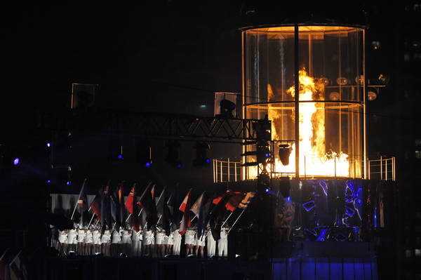 Церемония открытия первых Юношеских Олимпийских игр в Сингапуре. Фоторепортаж. Фото: Mark DADSWELL, ROSLAN RAHMAN/Getty Images