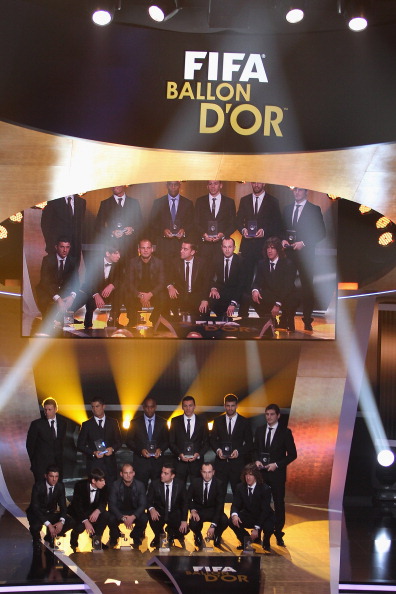 Месси получил Золотой мяч ФИФА, Моуринью признан лучшим тренером 2010 года. Фоторепортаж. FABRICE COFFRINI, MICHAEL STEELE, FRANCK FIFE/AFP/Getty Images