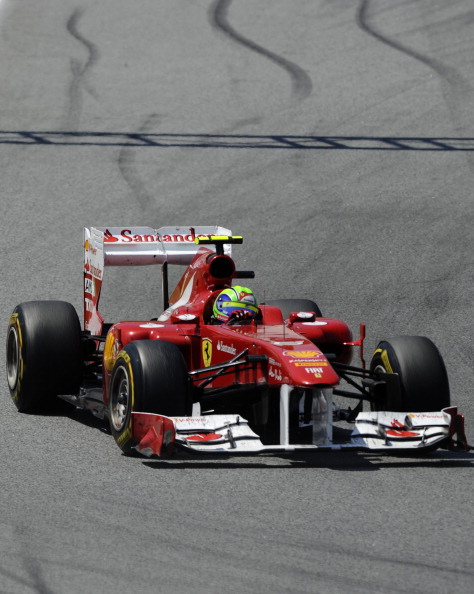 Renault и McLaren в автогонках Формулы-1 заняли призовые места. Фоторепортаж из Барселоны. Фото: Paul Gilham/Vladimir Rys/Mark Thompson/ DIMITAR DILKOFF/AFP/Getty Images Renault и McLaren в автогонках Формулы-1 заняли призовые места. Фоторепортаж из Барселоны. Фото: Paul Gilham/Vladimir Rys/Mark Thompson/ DIMITAR DILKOFF/AFP/Getty Images