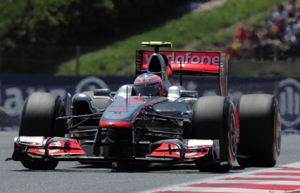 Renault и McLaren в автогонках Формулы-1 заняли призовые места. Фоторепортаж из Барселоны. Фото: Paul Gilham/Vladimir Rys/Mark Thompson/ DIMITAR DILKOFF/AFP/Getty Images Renault и McLaren в автогонках Формулы-1 заняли призовые места. Фоторепортаж из Барселоны. Фото: Paul Gilham/Vladimir Rys/Mark Thompson/ DIMITAR DILKOFF/AFP/Getty Images