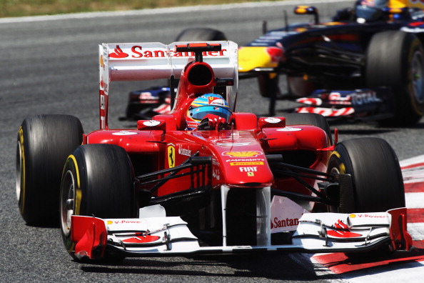 Renault и McLaren в автогонках Формулы-1 заняли призовые места. Фоторепортаж из Барселоны. Фото: Paul Gilham/Vladimir Rys/Mark Thompson/ DIMITAR DILKOFF/AFP/Getty Images Renault и McLaren в автогонках Формулы-1 заняли призовые места. Фоторепортаж из Барселоны. Фото: Paul Gilham/Vladimir Rys/Mark Thompson/ DIMITAR DILKOFF/AFP/Getty Images