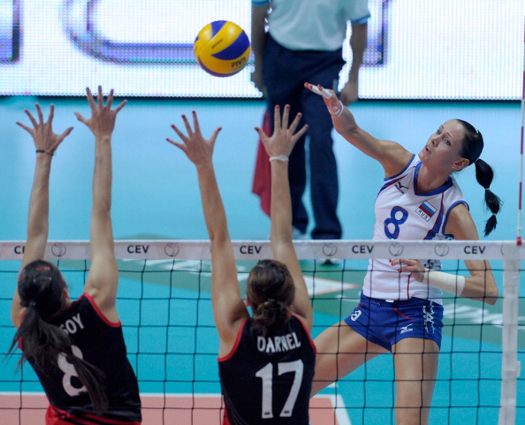 Женская сборная России по волейболу проиграла Турции и вышла из чемпионата. Фоторепортаж с матча. Фото: Claudio Villa/Getty Images